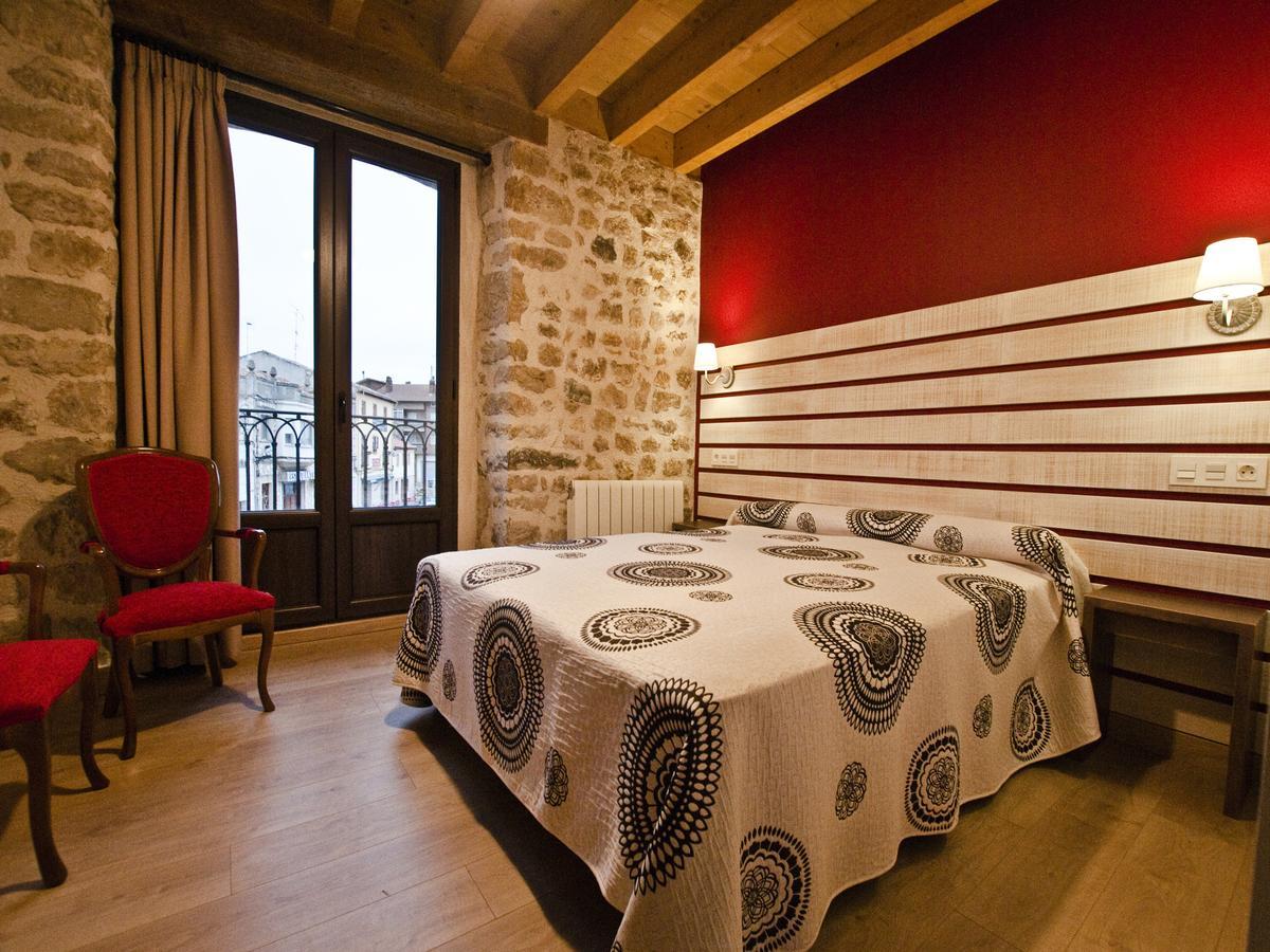 Hotel La Casa De Beli à Tardajos Extérieur photo